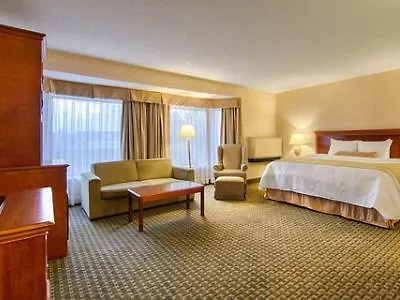 Quality Inn & Suites Brampton 3*,  Canada